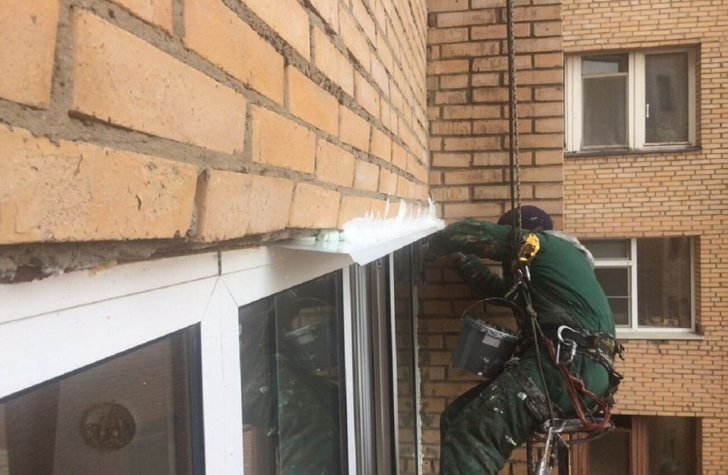 Как устранить протекание балкона
